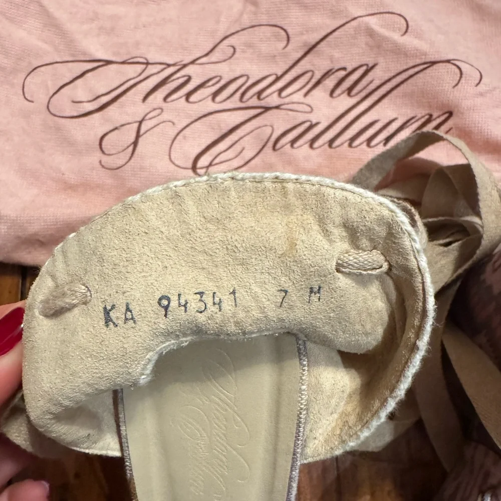 Stuart Weitzman + Theodora Callum Espadrilles Aztec Print Wedge Sz 7 - Picture 6 of 8